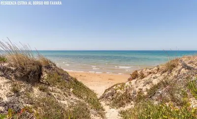 Paesaggio naturale nelle vicinanze del villaggio turistico