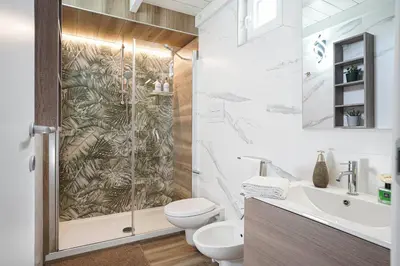 Bagno di Domus 25