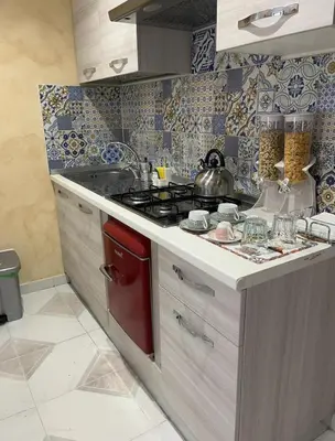 Cucina o angolo cottura di GL Golden City Apartments