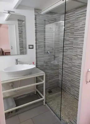 Bagno di Appartamento in centro