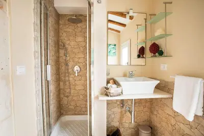 Bagno di Attico Roma