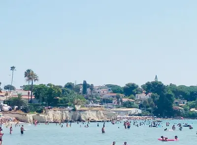 Paesaggio naturale nelle vicinanze della casa vacanze