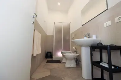 Bagno di Casa Caruso Corso Garibaldi