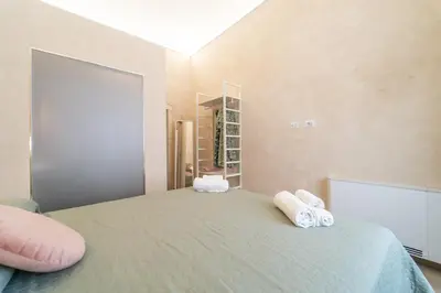 Letto o letti in una camera di GuestHost - Santa Lucia Charming Apartment with Terrace
