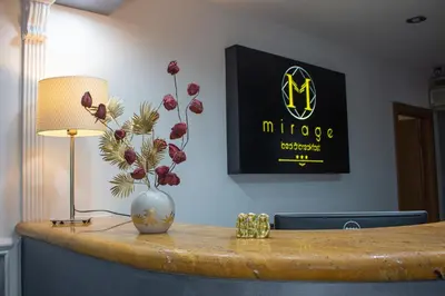 Certificato, attestato, insegna o altro documento esposto da Mirage Place B&B