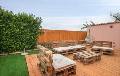 Patio o area all'aperto di Lovely Apartment In Siracusa With Wifi