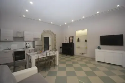 Cucina o angolo cottura di Square House Casa Vacanze