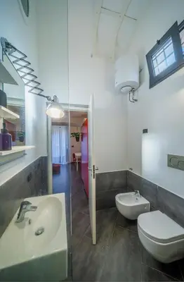 Bagno di CASA NINNI