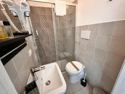 Bagno di B&Beach Ospitalità Siciliana