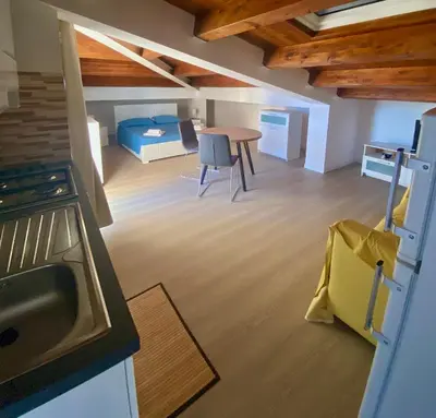 Cucina o angolo cottura di Casetta Lulu con terrazza vista mare