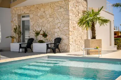 Piscina di Apartment Laura o nelle vicinanze