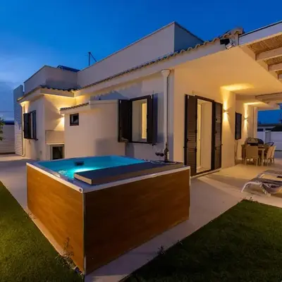 Villa Teresann con Jacuzzi riscaldata