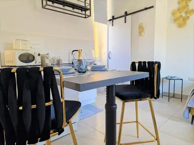 Cucina o angolo cottura di The golden house