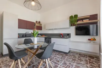 Cucina o angolo cottura di Central house palazzo brafa appartamento 5