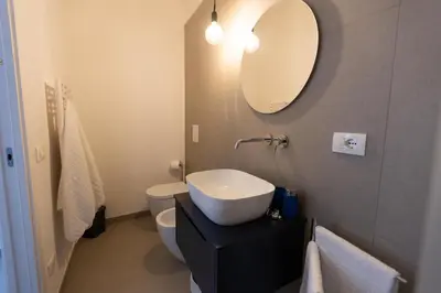 Bagno di Central house palazzo brafa appartamento 5