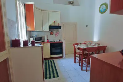 Cucina o angolo cottura di La Casa nel sole