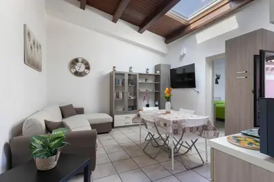 TV o dispositivi per l'intrattenimento presso LAURINI 21 APARTMENT