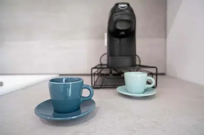 Set per la preparazione di tè e caffè presso Casa sul mare con discesa privata