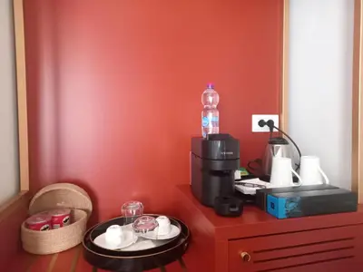 Set per la preparazione di tè e caffè presso Lanterne Magiche Ortigia Suites