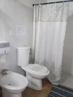 Bagno di Mansarda arredata