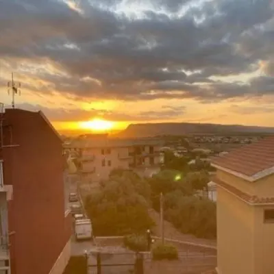 Alba o tramonto visti dall'interno dell'appartamento o dai dintorni