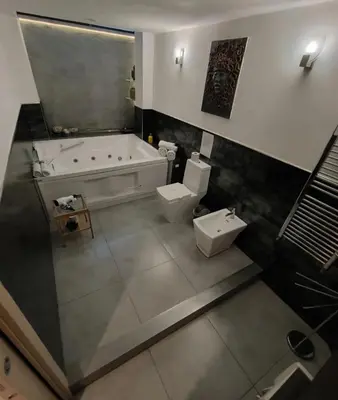 Bagno di Loft House