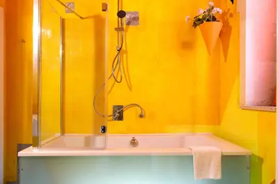 Bagno di Camera con bagno privato vista mare Ortigia