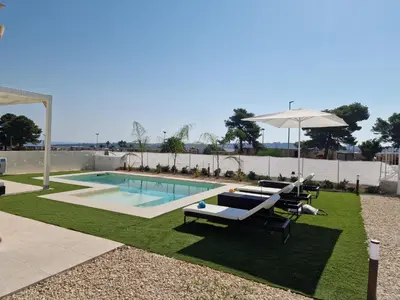 Piscina di Villa Elisia - villetta con piscina privata o nelle vicinanze