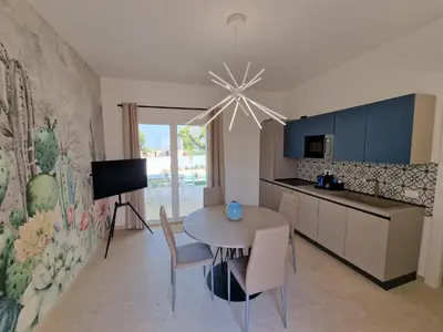 TV o dispositivi per l'intrattenimento presso Villa Elisia - villetta con piscina privata