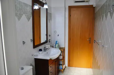 Bagno di Cottage - Sleeps 4 - Parking - Garden