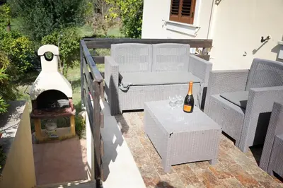 Balcone o terrazza di Cottage - Sleeps 4 - Parking - Garden