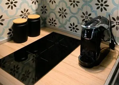 Set per la preparazione di tè e caffè presso Arina Home -Airport Catania Fontanarossa-