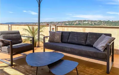 Area soggiorno di Beautiful Home In Modica