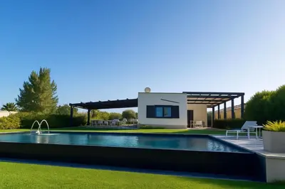 Piscina di Resort Villa Brucoli Gardens of Syracuse o nelle vicinanze