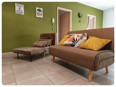 Area soggiorno di Domeanto home