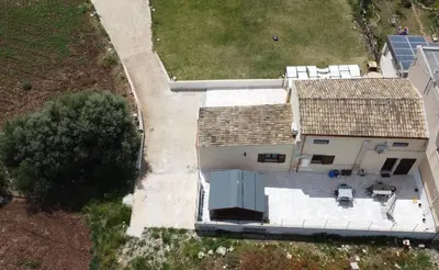 Edificio in cui si trova la villa