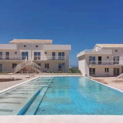 Apartment with sea view