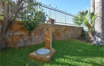 Giardino di Awesome Home In Brucoli