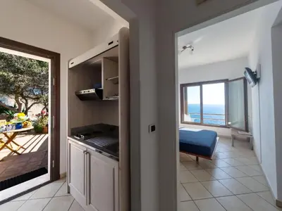 Cucina o angolo cottura di Studio La Rosa-1 by Interhome