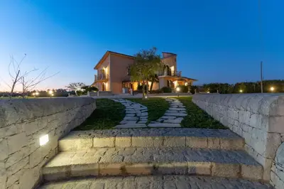 Edificio in cui si trova la villa