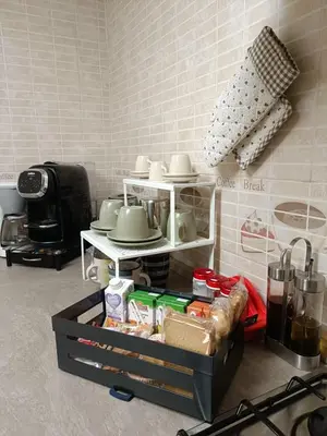 Set per la preparazione di tè e caffè presso Casa dei Sofisti
