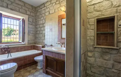Bagno di Casale Della Contea