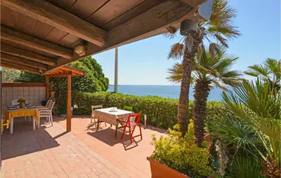 Paesaggio naturale nelle vicinanze della casa vacanze
