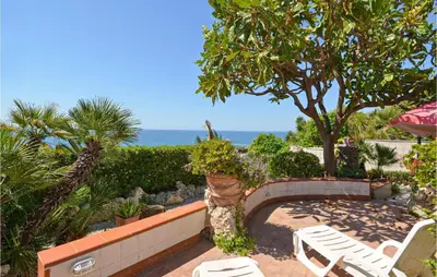 Paesaggio naturale nelle vicinanze della casa vacanze
