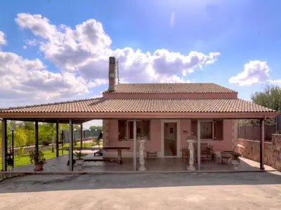 Edificio in cui si trova la villa