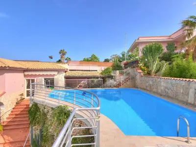 Piscina di Villa Eleonora by Interhome o nelle vicinanze