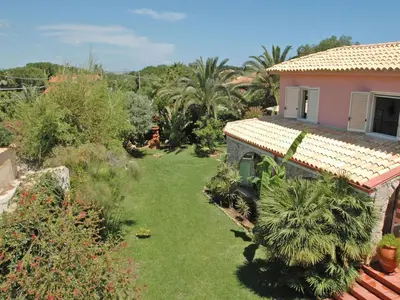 Giardino di Villa Eleonora by Interhome