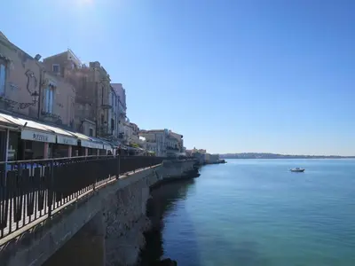 Paesaggio naturale nelle vicinanze della villa