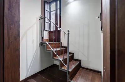 Planimetria di GuestHost - Castello Ursino Apartment with Balcony