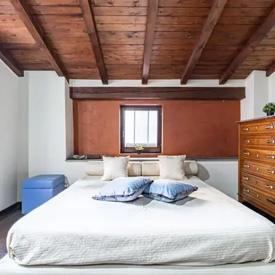 GuestHost - Castello Ursino Apartment with Balcony